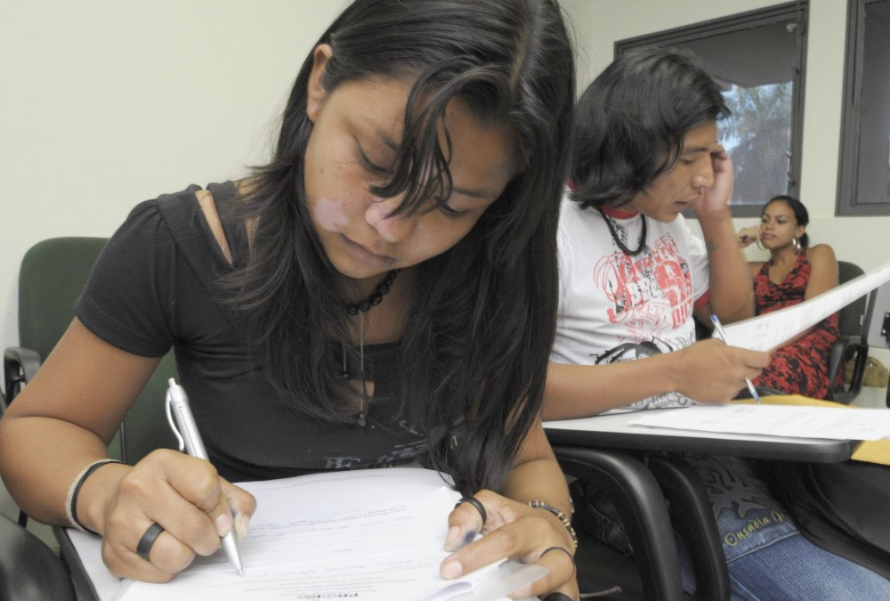 EUA lançam curso de inglês para jovens líderes indígenas de MS