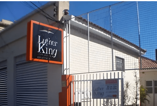 Bazar de instituto vai ter importados a partir de R$ 10 para ajudar jovens carentes da Capital