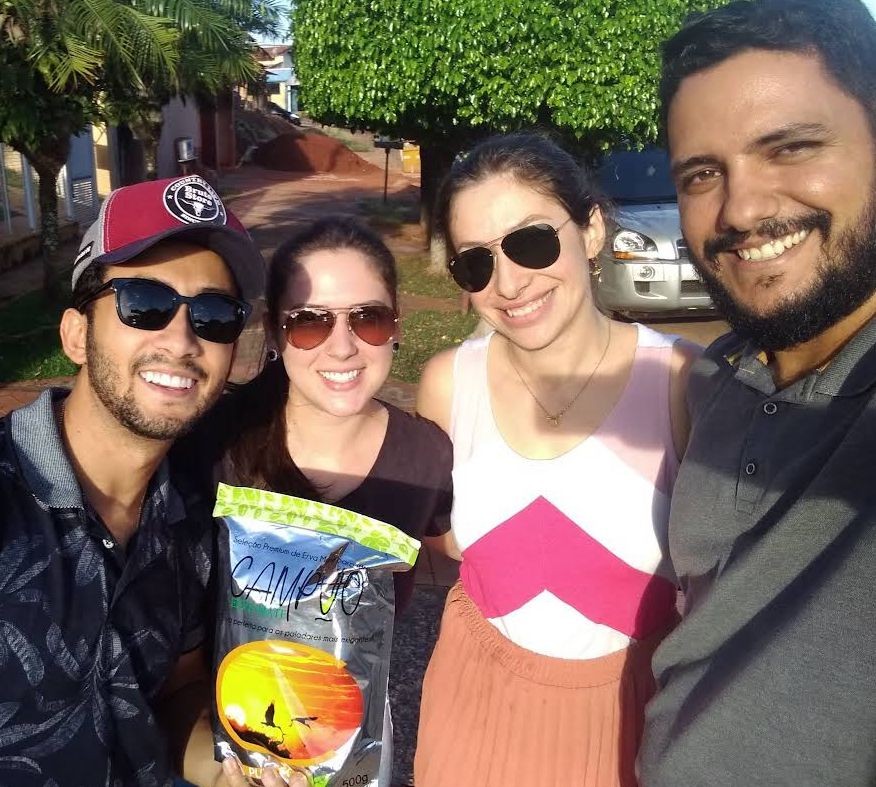 Casal aposta na paixão pelo tereré e abre empresa de erva que faz sucesso em todo o Estado