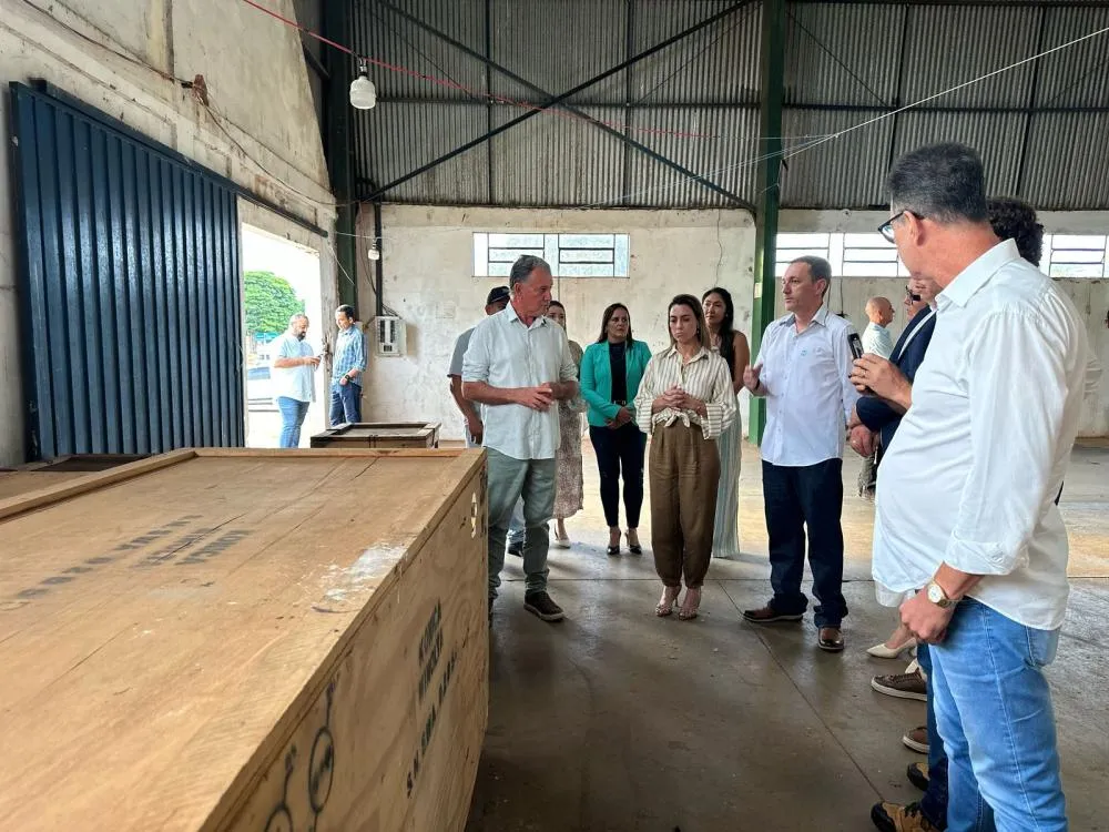 Senadora Soraya entrega obra do Hospital Municipal de Bandeirantes e celebra instalação do Raio-X