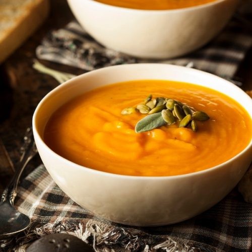 Receita de creme de abóbora com gengibre promete esquentar suas noites em MS