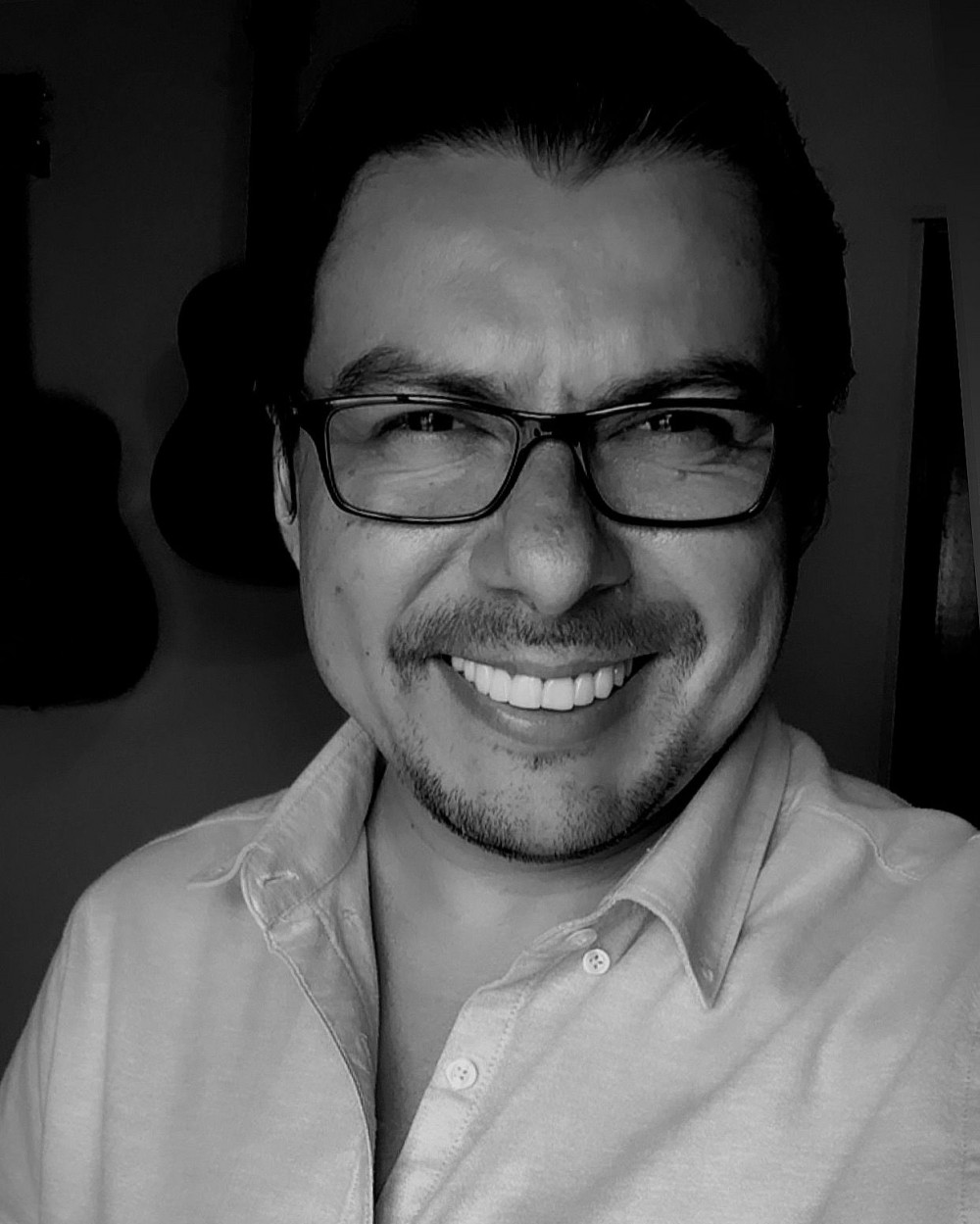 Maurício Mello foi de vendedor de salgado a compositor e fundador da maior gravadora independente do Brasil
