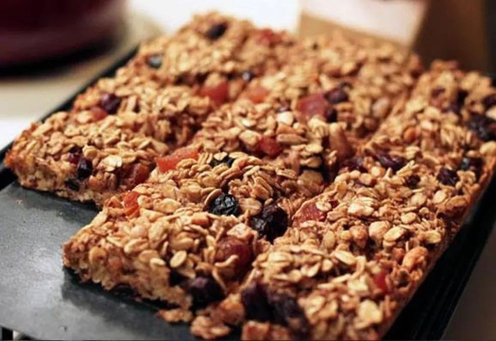 Receita Saudável: barrinha de granola