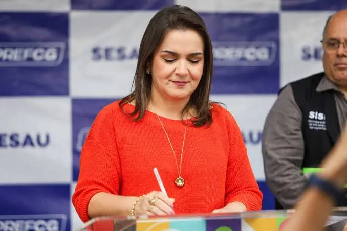 Adriane Lopes forma comitê da Saúde sem especialistas; maioria dos indicados comandam outras pastas da Prefeitura 