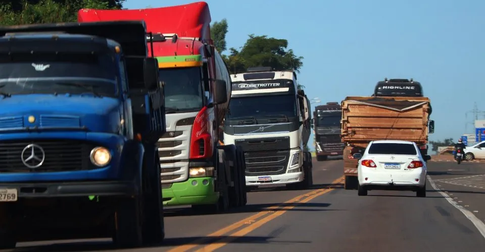 Caminhoneiros descartam paralisação em MS e mantêm circulação normal nas rodovias