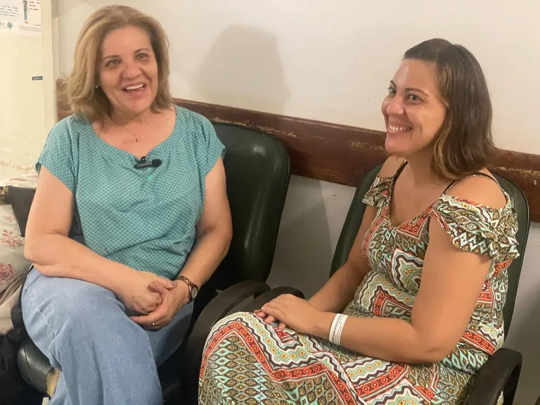 Paciente surda espera um ano por laqueadura e faz cirurgia em mutirão no Hospital Universitário da Capital