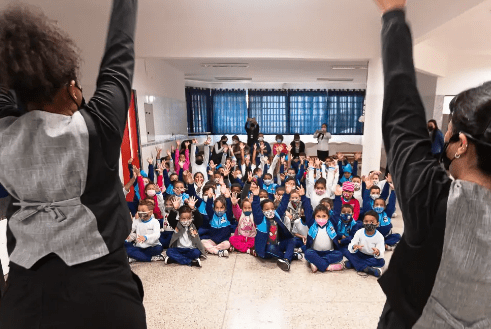 Cia de teatro BuZum! estreia espetáculo “Perigo Invisível” em MS