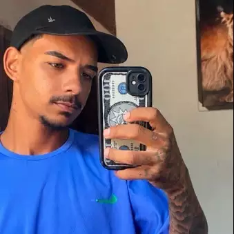 Ryan Veiga, de 21 anos, estava desaparecido desde sábado (20) e foi encontrado morto em uma área de mata em Três Lagoas. O caso é investigado pela Polícia Civil