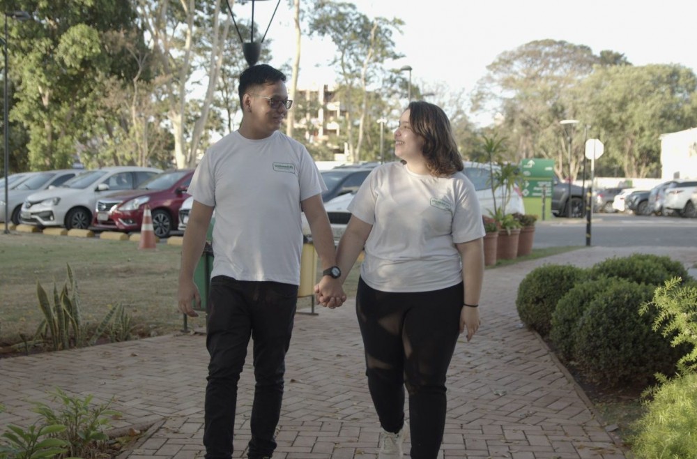 “Ser pai é sentir um pedaço do coração batendo fora do peito”, diz fisioterapeuta sobre processo de adoção de irmãozinho da esposa