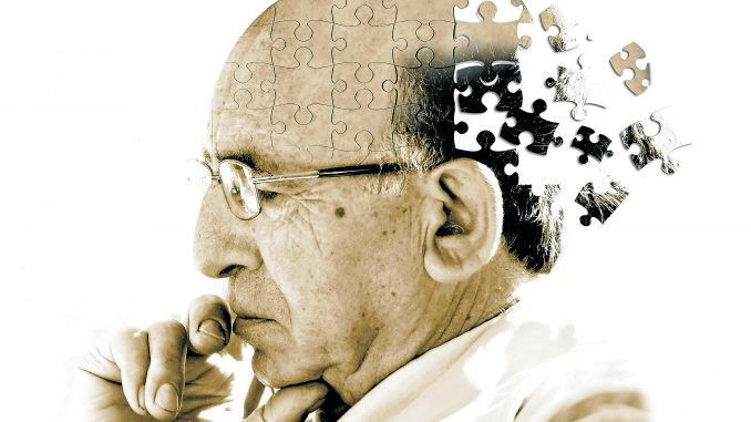Demência e Alzheimer: “A escolaridade é importantíssima, é algo protetor. Exercitar o cérebro é necessário”, diz médica