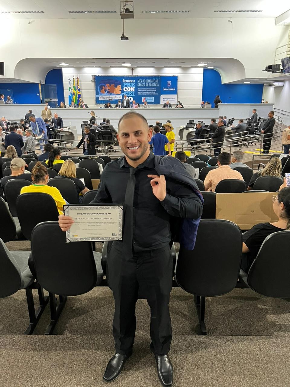 Em Campo Grande, Sérgio Salim recebe reconhecimento como Trader do Mercado Finandeiro