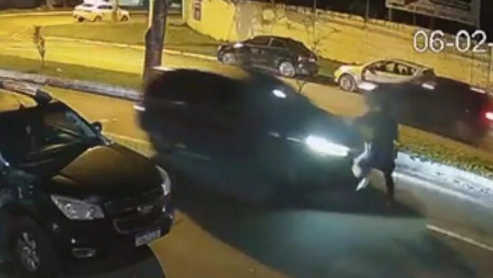 VÍDEO: Idoso embriagado atropela sargento da Polícia Militar