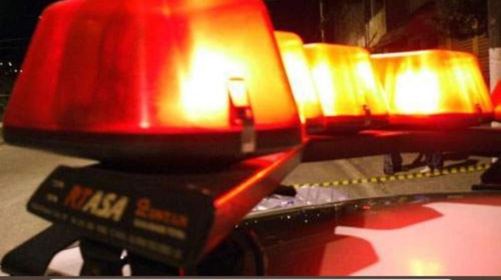 Mulher compra droga e chama a polícia para ser presa e ter auxílio-reclusão para sustentar os filhos