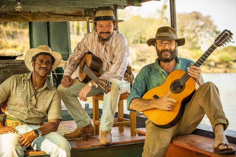 Almir Sater dispensa violão da Globo para atuar em 'Pantanal'