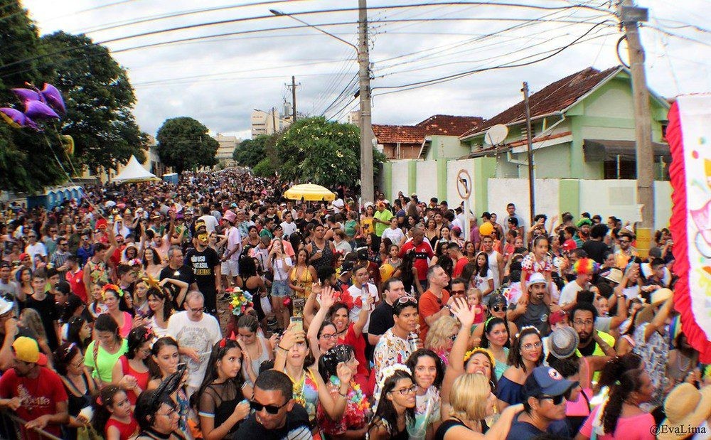 Afinal, carnaval será feriado? Sou obrigado a trabalhar? Entenda