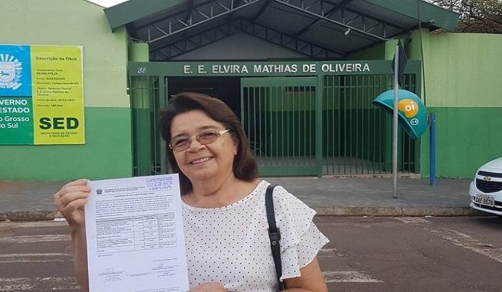 Idosa retoma estudos aos 71 anos e conquista o tão sonhado certificado do Ensino Médio