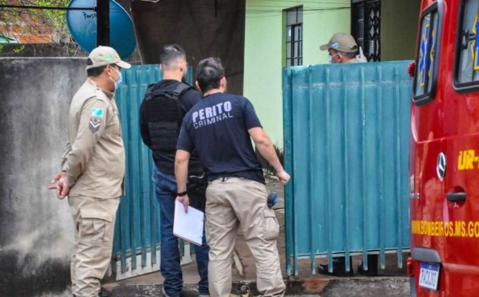 De pintor a aventureiro: João Miguel faz viagem de 3 horas para realizar o sonho de andar de fusca preto; veja o vídeo
